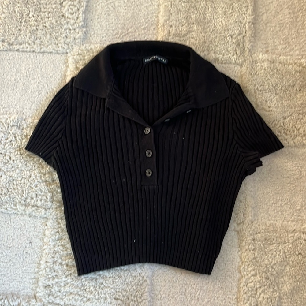 Brandy Melville Cropped Knit Polo, black